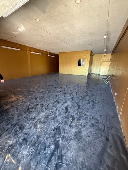 More Photos Of 14044-14112 S Crenshaw Blvd, Gardena Unknown For Lease