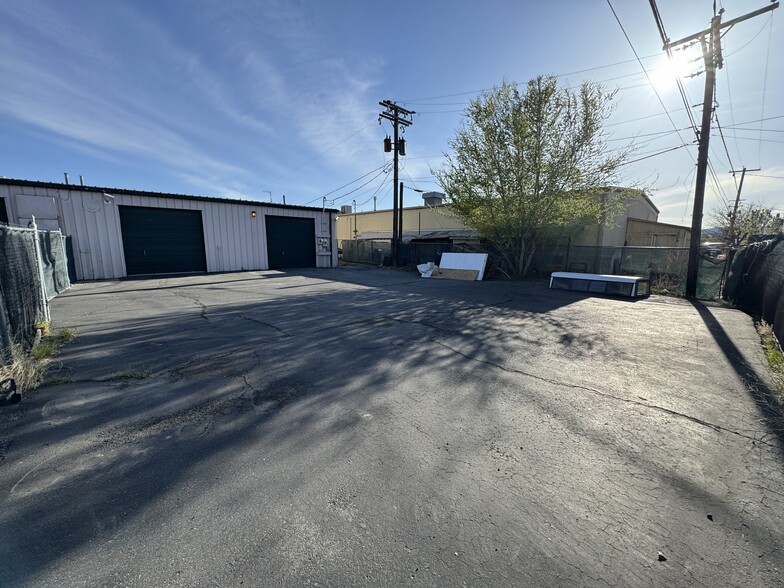 More Photos Of 2458 I 70 Business Loop, Grand Junction Service For Lease