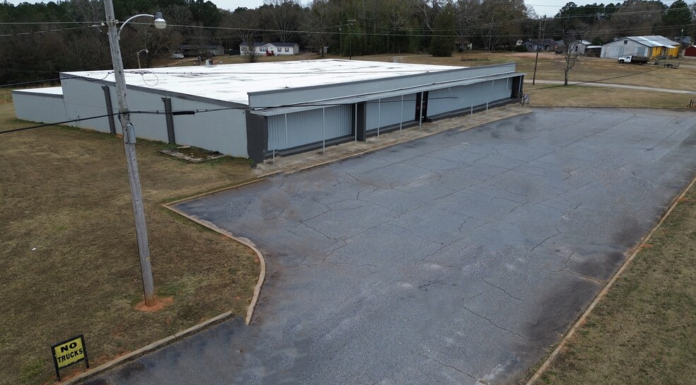 More Photos Of 4920 Belton Hwy, Anderson Warehouse For Sale