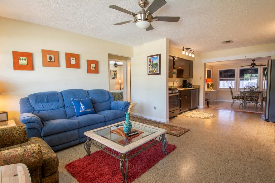 More Photos Of 2426 NE Letitia St, Jensen Beach Storefront Retail Residential For Sale