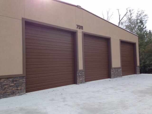 More Photos Of 7511 Oak Bluff Dr, Magnolia Warehouse For Sale