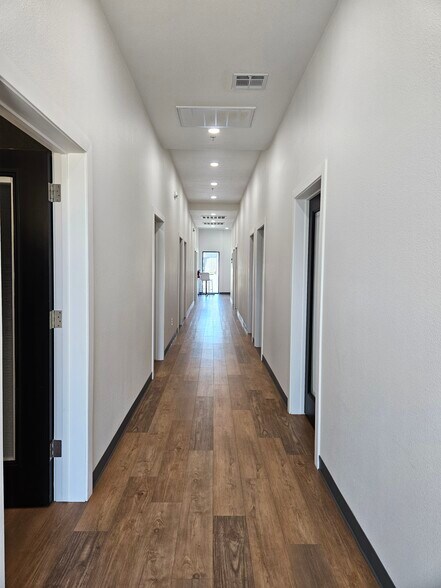 More Photos Of Doak Blvd, Ripon Warehouse For Lease