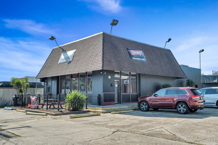 More Photos Of 7118-7140 Downman Rd, New Orleans Storefront Retail Residential For Sale