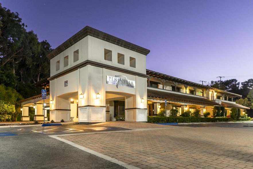 Primary Photo Of 25550 Hawthorne Blvd, Torrance Medical For Lease