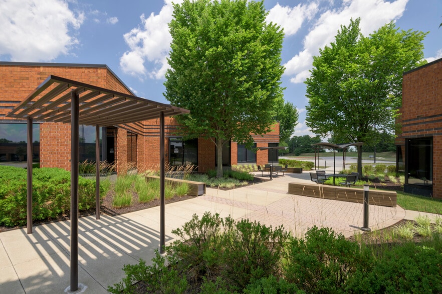 More Photos Of 7134 Columbia Gateway Dr, Columbia Medical For Lease
