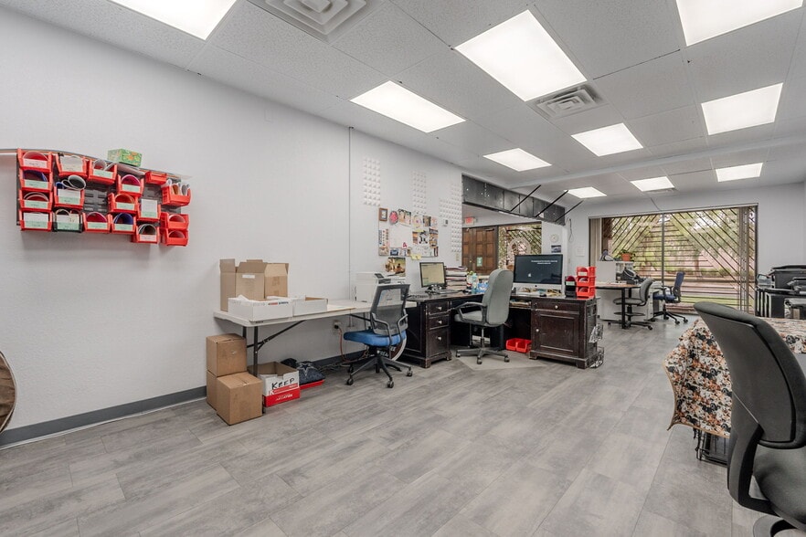 More Photos Of 1414 W 14th St, Tempe Warehouse For Sale