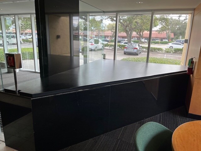 More Photos Of 3325 W Hillsboro Blvd, Deerfield Beach Bank For Lease