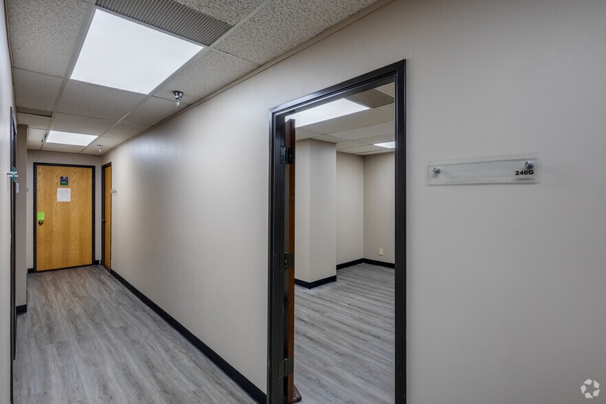 More Photos Of 5601 NW 72nd St, Oklahoma City Medical For Lease