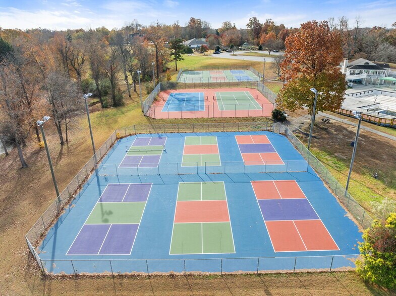 More Photos Of 1903 Adams Farm Pky, Greensboro Sports And Entertainment For Sale