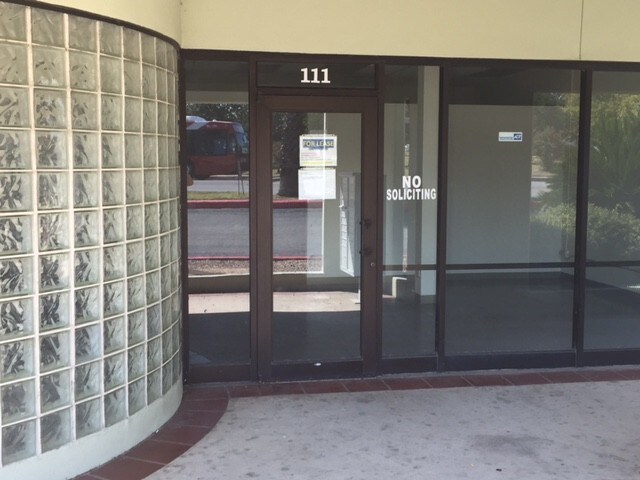 More Photos Of 3505 Wurzbach Rd, San Antonio Storefront Retail Office For Sale