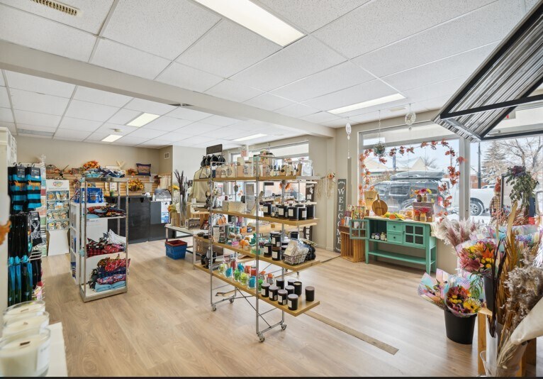 More Photos Of 227-231 3rd Ave, Strathmore Storefront Retail Residential For Lease