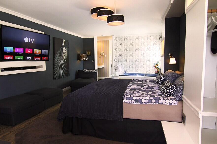 More Photos Of 41095 W Big Bear Blvd, Big Bear Lake Hotel For Sale