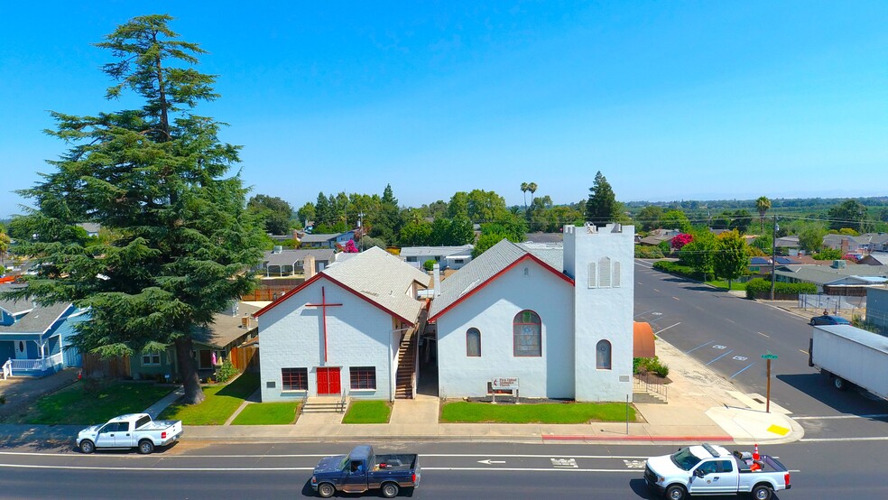 More Photos Of 6901 3rd St, Riverbank Religious Facility For Sale