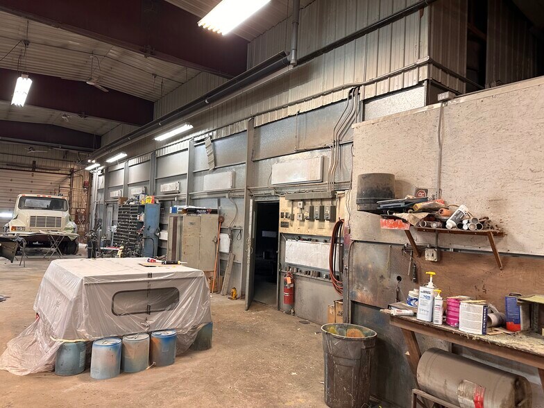 More Photos Of 3945 S Blue Star Dr, Traverse City Service For Sale