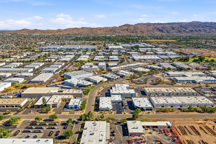 More Photos Of 3745 E Wier Ave, Phoenix Warehouse For Lease