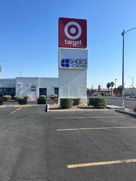 More Photos Of 3945-4055 Maryland Pky, Las Vegas Unknown For Lease