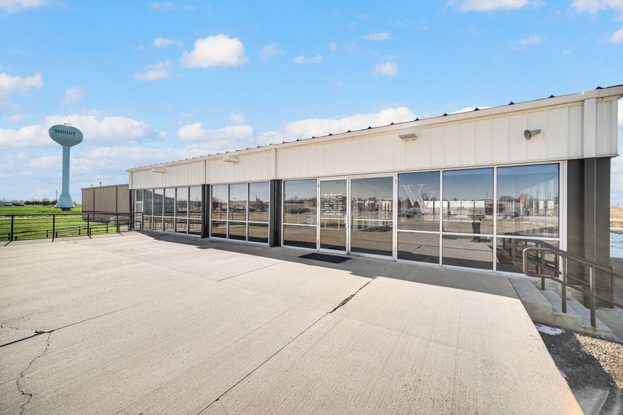 More Photos Of 101 Watters Dr, Dwight Auto Dealership For Sale