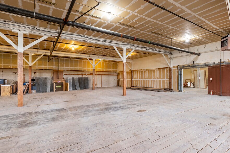 More Photos Of , Seattle Unknown For Sale