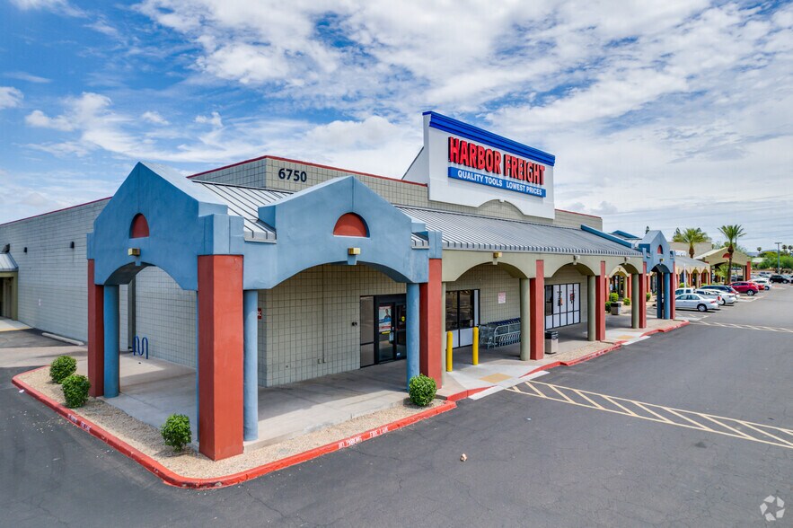 More Photos Of 6750 W Peoria Ave, Peoria Freestanding For Lease