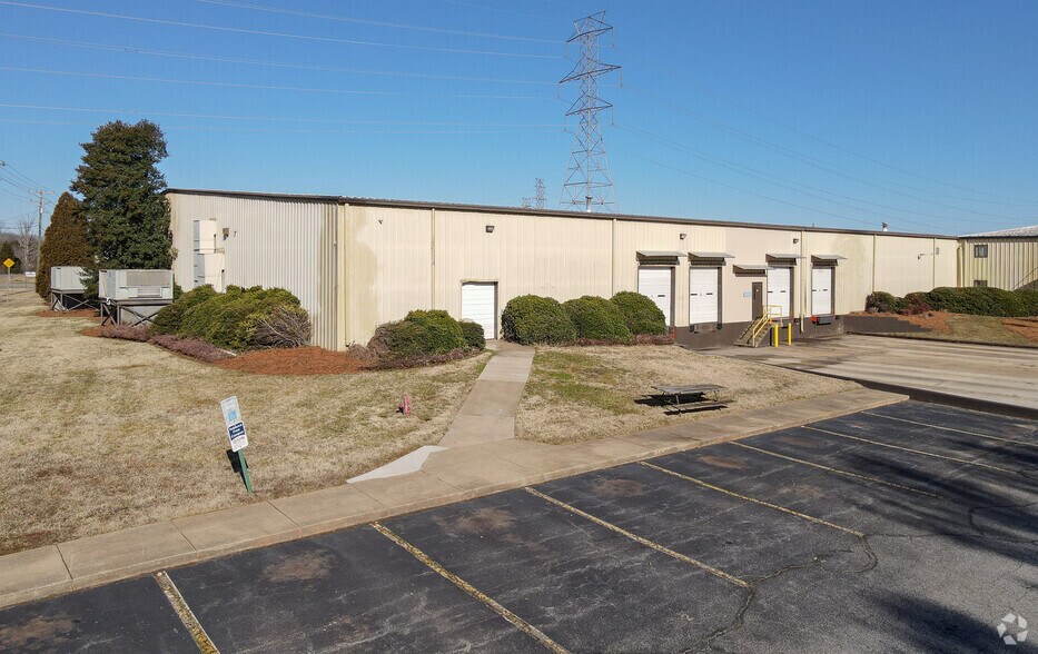 More Photos Of 1872 Old Mountain Rd, Statesville Industrial For Sale