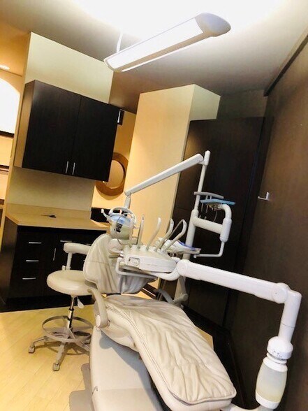 More Photos Of 111 N Wabash Ave, Chicago Medical For Sale