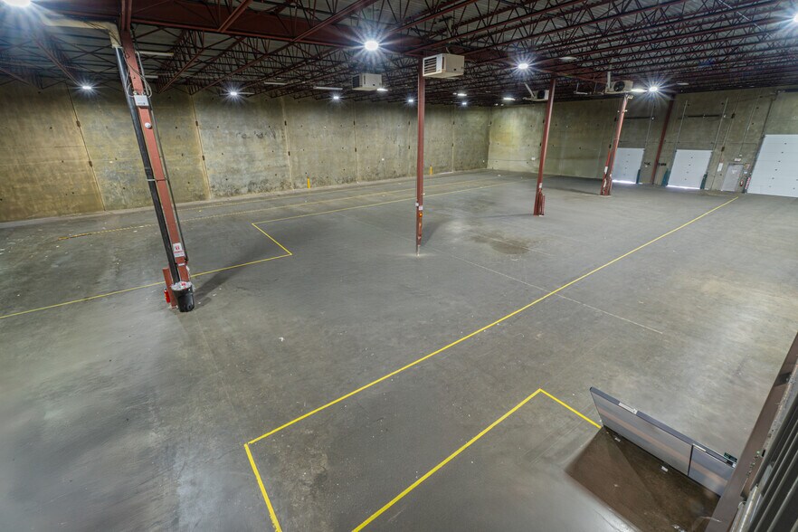 More Photos Of 1638 Foster's Way, Delta Warehouse For Lease