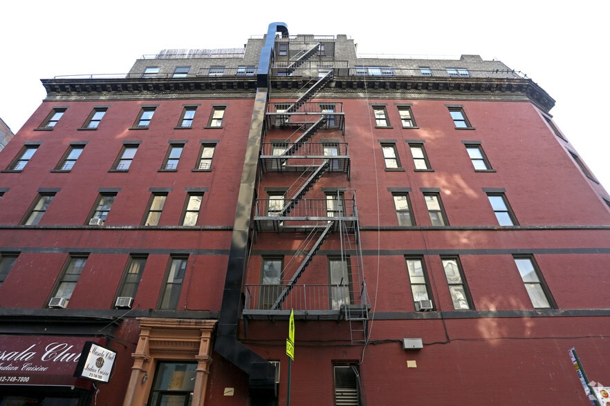More Photos Of 252 W 108th St, New York Apartments For Lease
