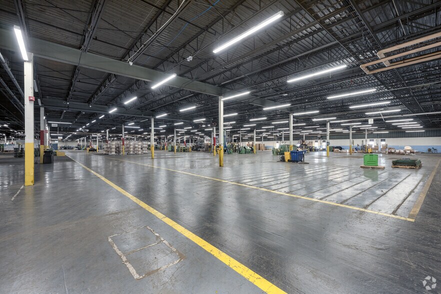 More Photos Of 330 Turner St, Attleboro Manufacturing For Lease