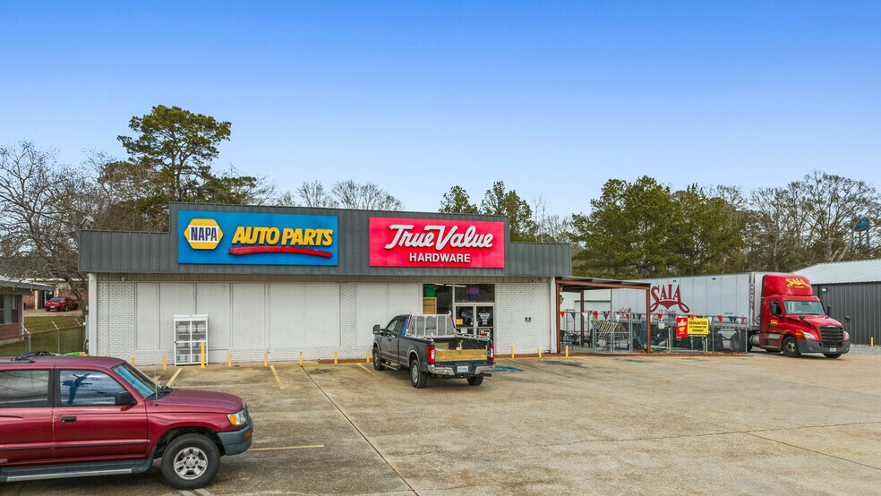 More Photos Of 717 Avenue G, Kentwood Freestanding For Sale