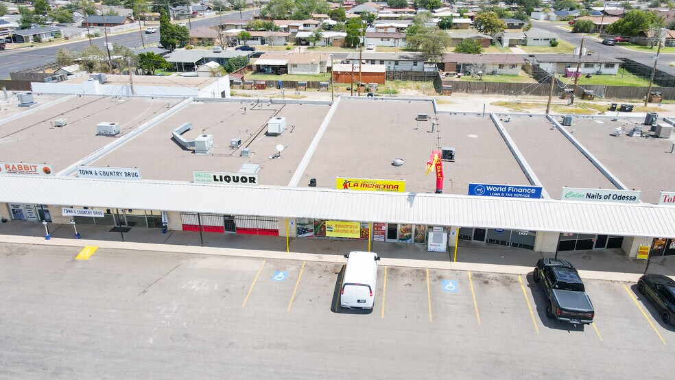 More Photos Of 2606 N Grandview Ave, Odessa General Retail For Lease