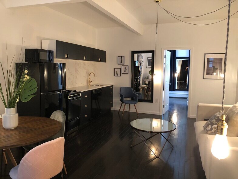 More Photos Of 52 W 28th St, New York Storefront Retail Residential For Sale