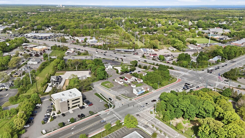 More Photos Of 1002-1004 New York 112, Port Jefferson Station Freestanding For Sale