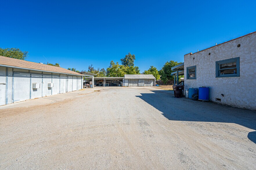 More Photos Of 26380 Green Ave, Hemet Specialty For Sale