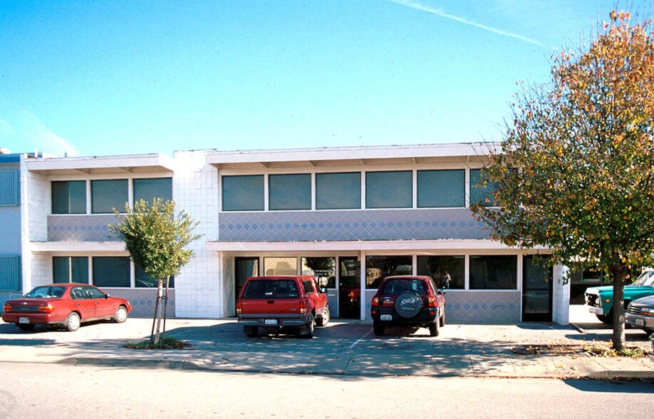 More Photos Of 922-926 Industrial Ave, Palo Alto Warehouse For Lease