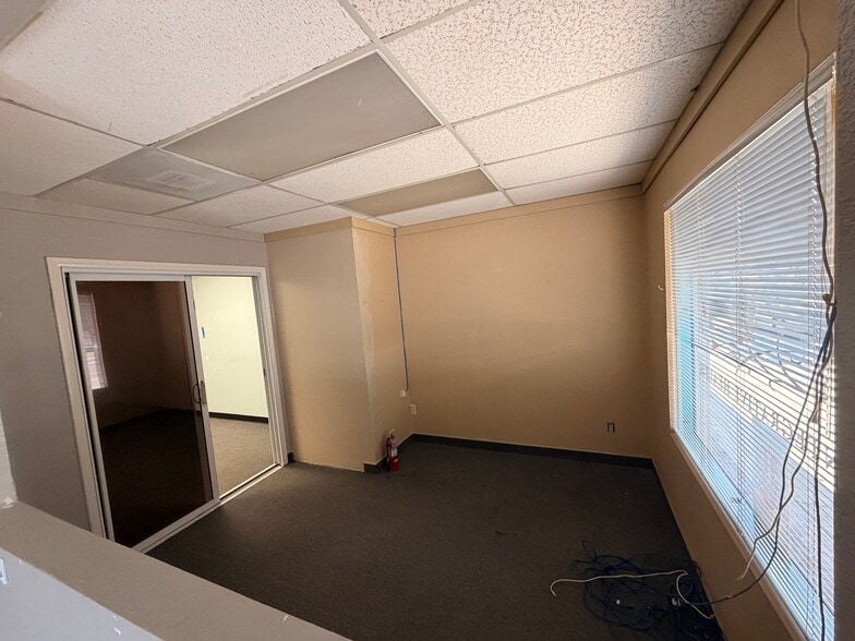 More Photos Of 3239 Adams Ave, San Diego Office For Lease