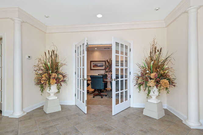 More Photos Of 1103 S Talbot St, Saint Michaels Loft Creative Space For Sale