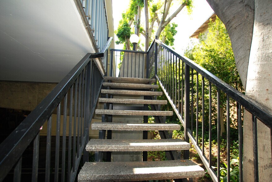 More Photos Of 1517 Fair Oaks Ave, South Pasadena Office For Lease