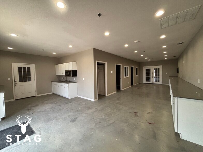 More Photos Of 1635 N FM 156, Ponder Unknown For Lease