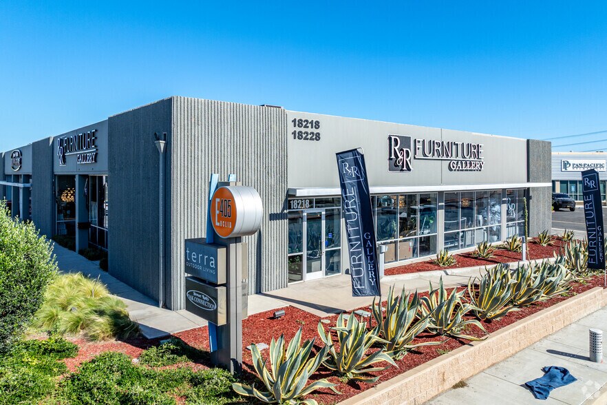 More Photos Of 18218 Euclid St, Fountain Valley General Retail For Lease