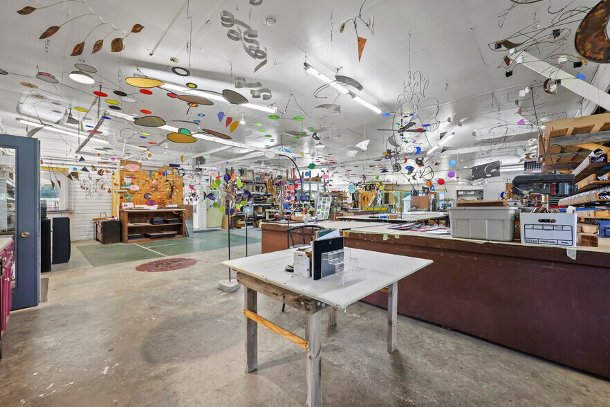 More Photos Of 8 Center St, West Stockbridge Restaurant For Sale