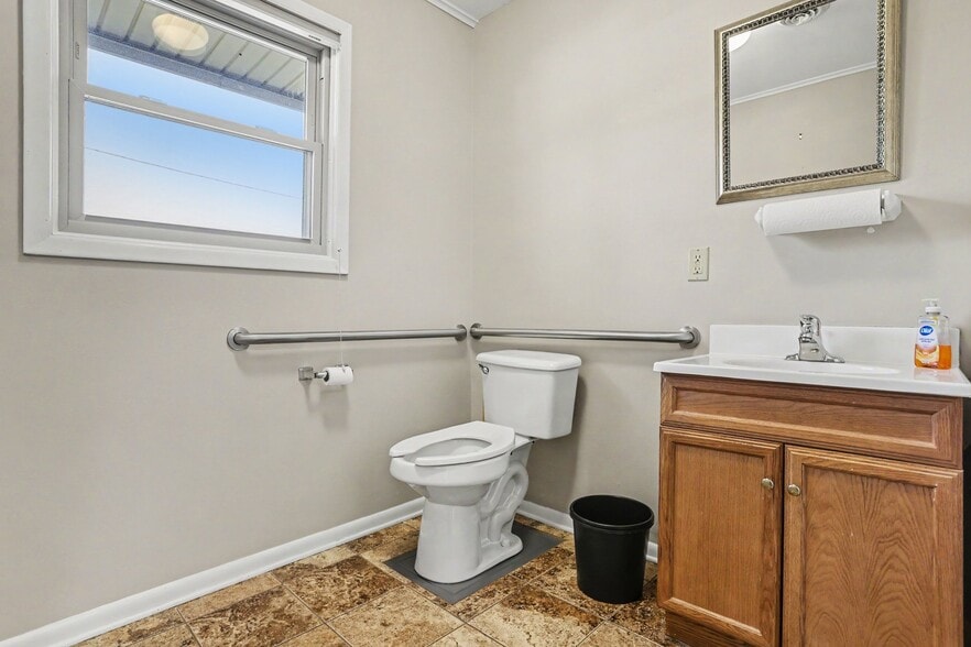 More Photos Of 200 Westfall Rd, Rochester Office For Sale