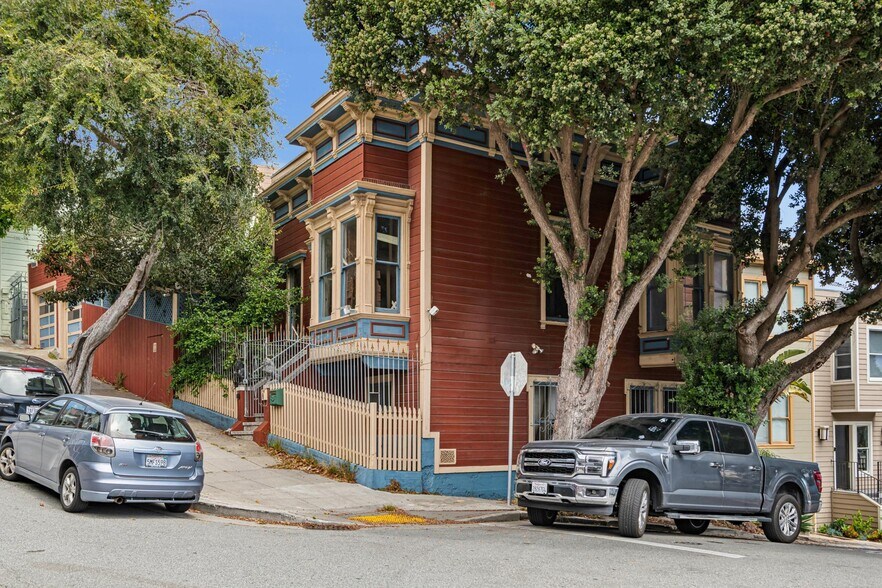Primary Photo Of 19 Danvers St, San Francisco Apartments For Sale