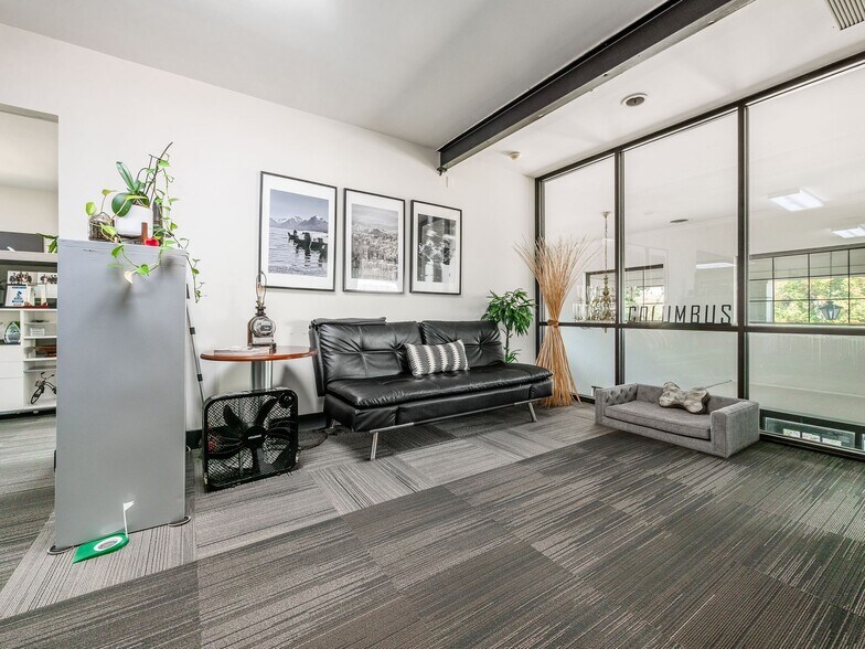 More Photos Of 1015 E Broad St, Columbus Office Residential For Lease