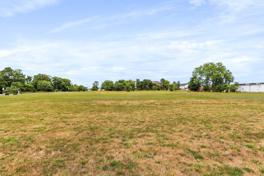 More Photos Of Lutz Ave @ Meridian Pky, Martinsburg Land For Sale
