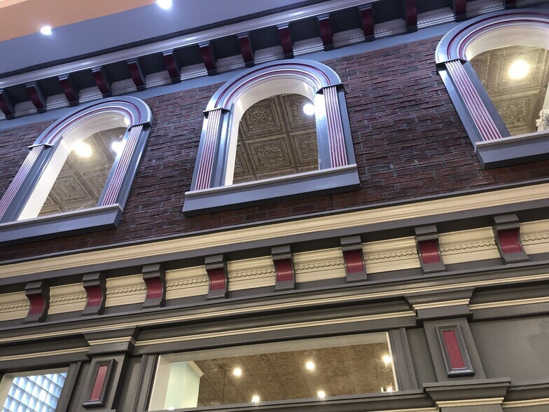 More Photos Of 245 Locust St, Columbia Restaurant For Lease