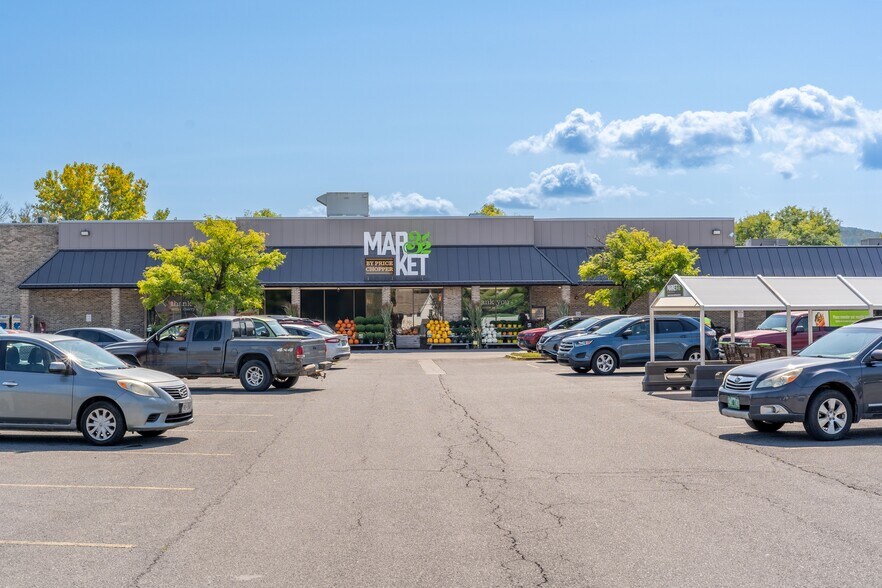 More Photos Of Route 4A Westway Mall, West Rutland Unknown For Lease