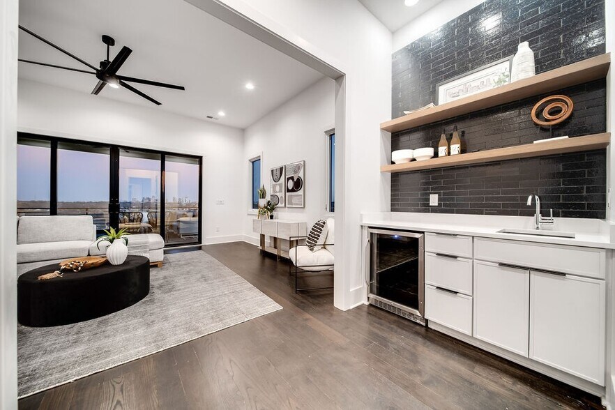 More Photos Of 2118 C-D Cliff dr, Nashville Apartments For Sale