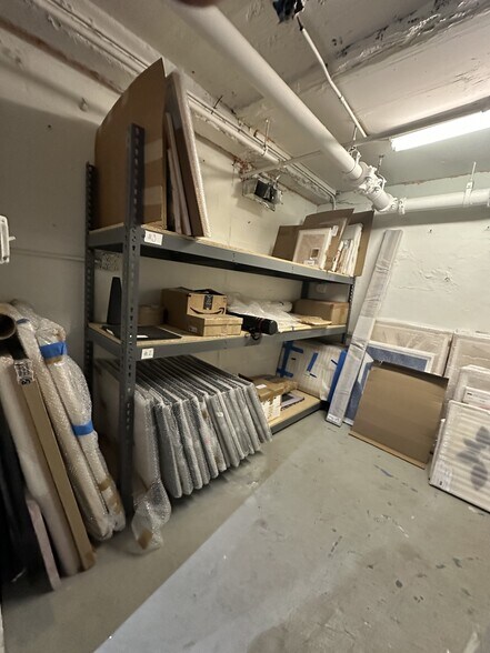 More Photos Of 122 Allen St, New York Storefront Retail Residential For Lease