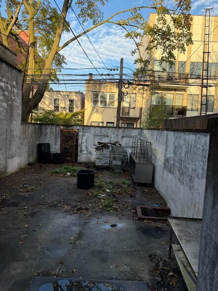 More Photos Of 2566 Steinway St, Astoria Storefront Retail Residential For Sale