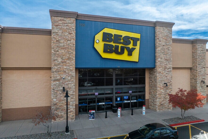 More Photos Of 101 Los Altos Pky, Sparks Unknown For Lease